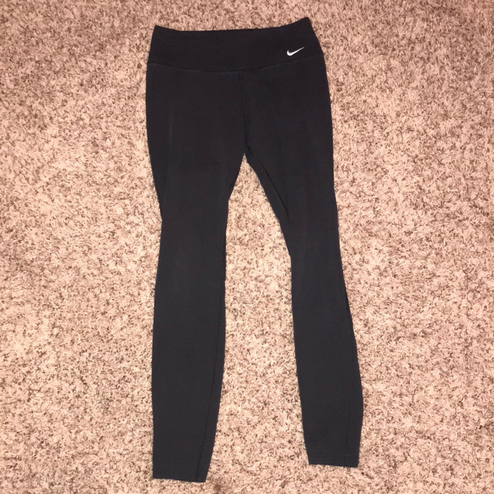 Nike dri-for leggings